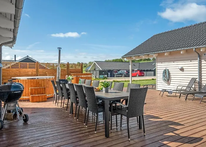 Tatil Evi 8 Bedroom Stunning In Vejby